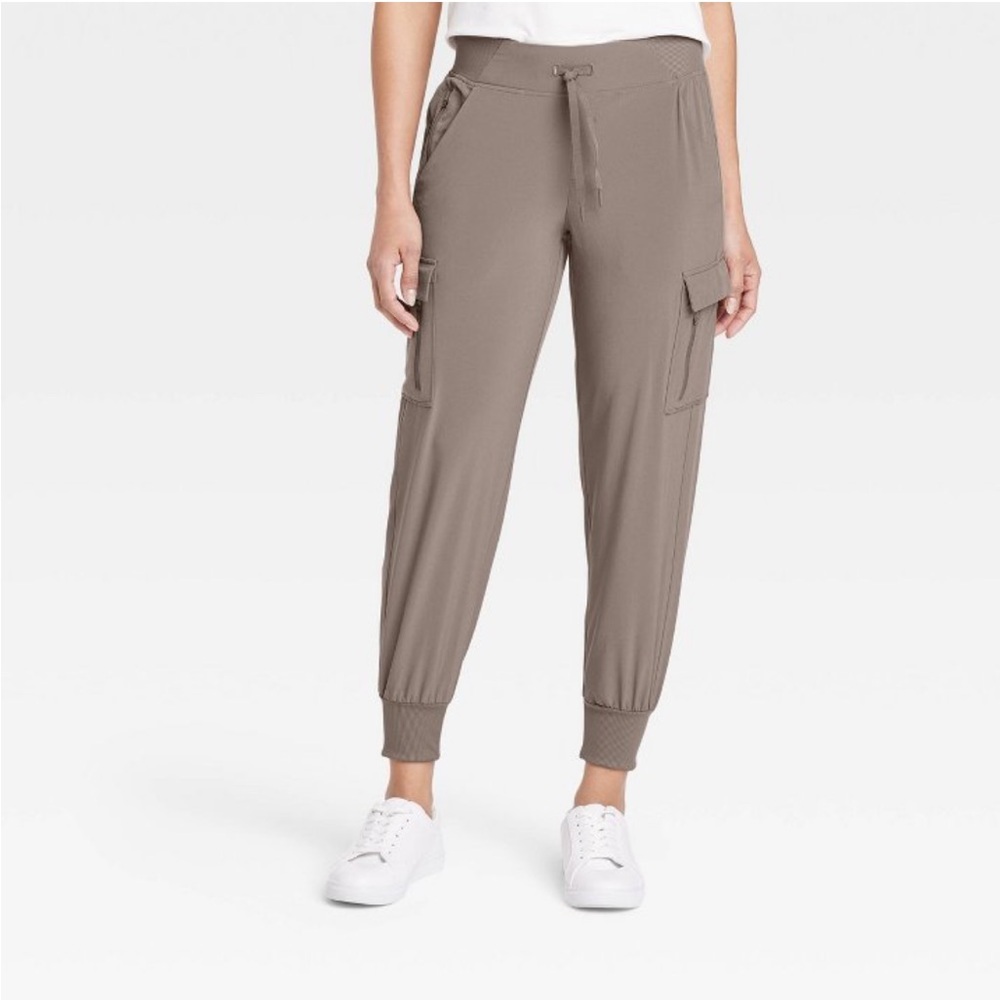 target athletic cargo joggers
